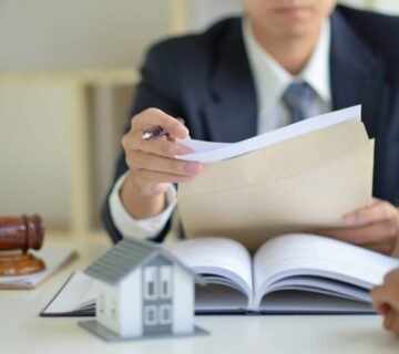 The lawyer is currently providing legal advice on 2021 08 26 17 53 37 utc 1080x607 1 360x320